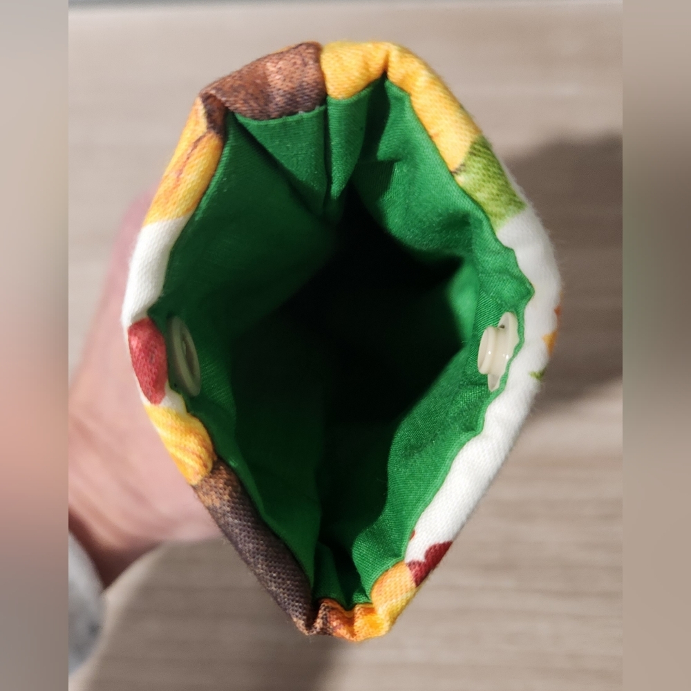 Handmade Sunflower Padded Eyeglass Case or Sunglass Case with Snap Closure - Picture 4 of 4